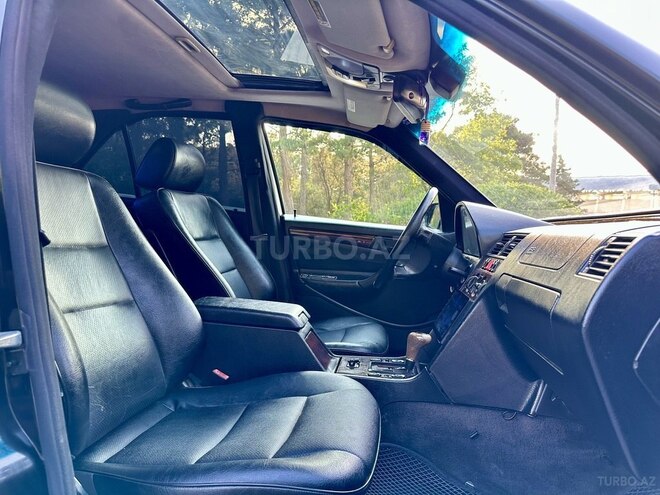 Mercedes C 230 1999, 296,580 km - 2.3 l - Bakı