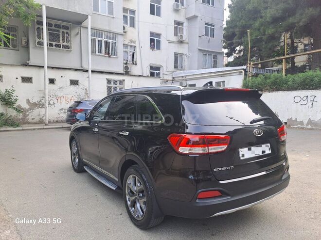 Kia Sorento-4