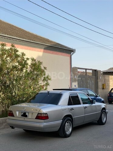 Mercedes E 200 d 1993, 400,000 km - 2.0 l - Bakı
