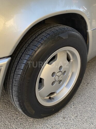 Mercedes E 200 d 1993, 400,000 km - 2.0 l - Bakı