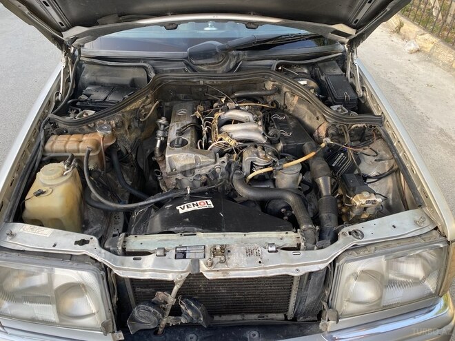 Mercedes E 200 d 1993, 400,000 km - 2.0 l - Bakı