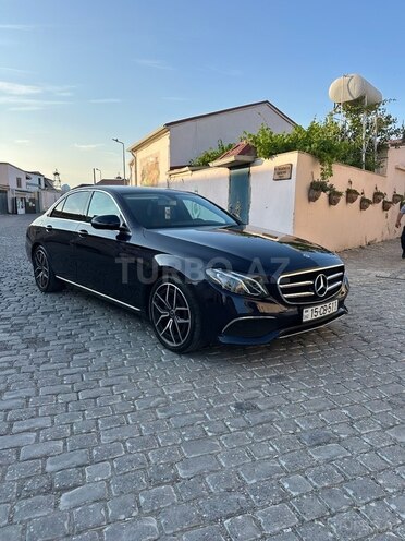 Mercedes E 220 d 2018, 236,000 km - 2.0 л - Bakı