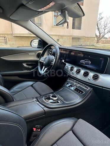 Mercedes E 220 d 2018, 236,000 km - 2.0 л - Bakı
