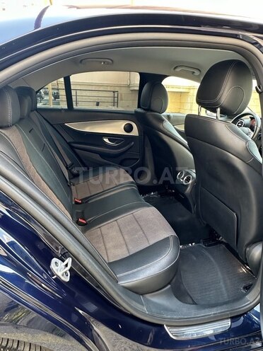 Mercedes E 220 d 2018, 236,000 km - 2.0 л - Bakı
