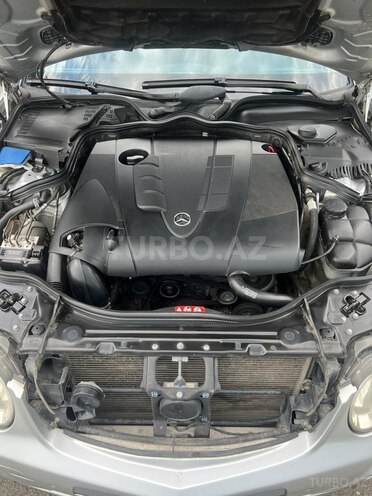 Mercedes E 220 d 2006, 329,000 km - 2.2 l - Bakı