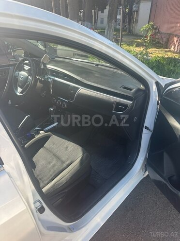 Toyota Corolla 2013, 201,800 km - 1.6 l - Masallı