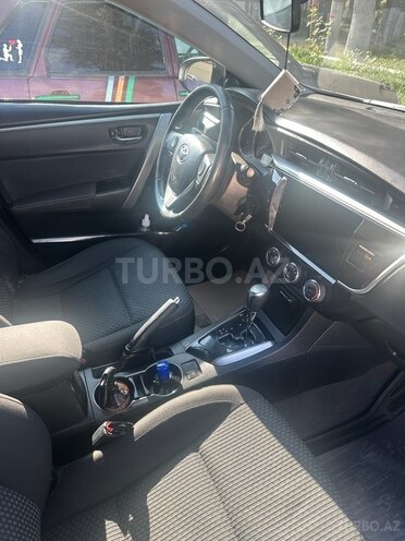Toyota Corolla 2013, 201,800 km - 1.6 l - Masallı