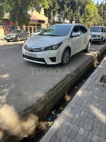 Toyota Corolla 2013, 201,800 km - 1.6 l - Masallı