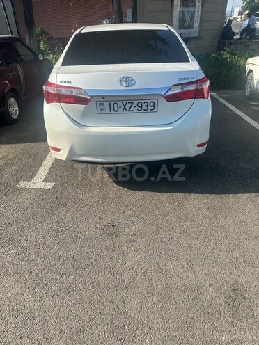 Toyota Corolla 2013, 201,800 km - 1.6 l - Masallı