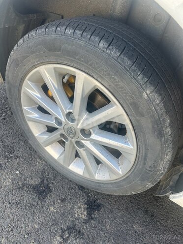 Toyota Corolla 2013, 201,800 km - 1.6 l - Masallı