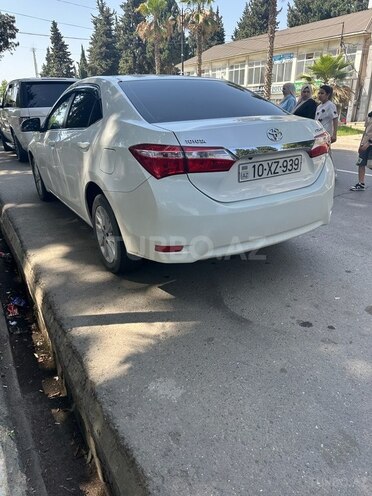 Toyota Corolla 2013, 201,800 km - 1.6 l - Masallı