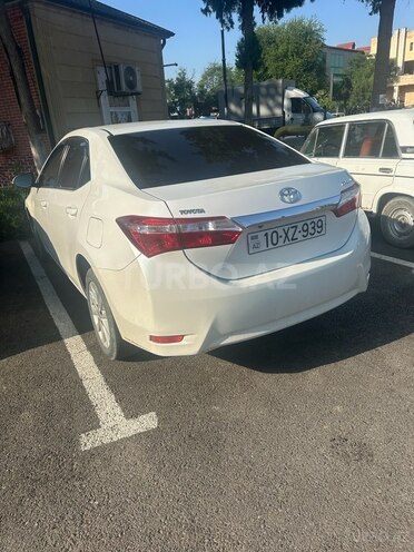 Toyota Corolla 2013, 201,800 km - 1.6 l - Masallı