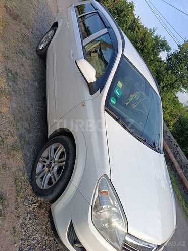 Opel Astra 2007, 257,000 km - 1.3 l - Zaqatala