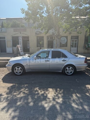 Mercedes C 220 d 1995, 250,000 km - 2.2 л - Bakı