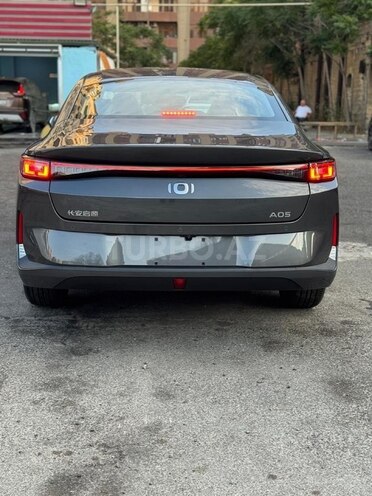 Changan Qiyuan A05 2025, 0 km - 1.5 l - Bakı