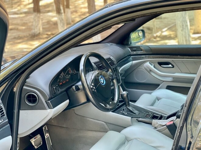 BMW 530-15