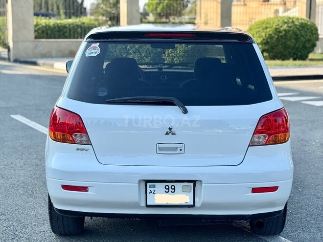Mitsubishi Airtrek 2001, 215,724 km - 2.0 l - Sumqayıt