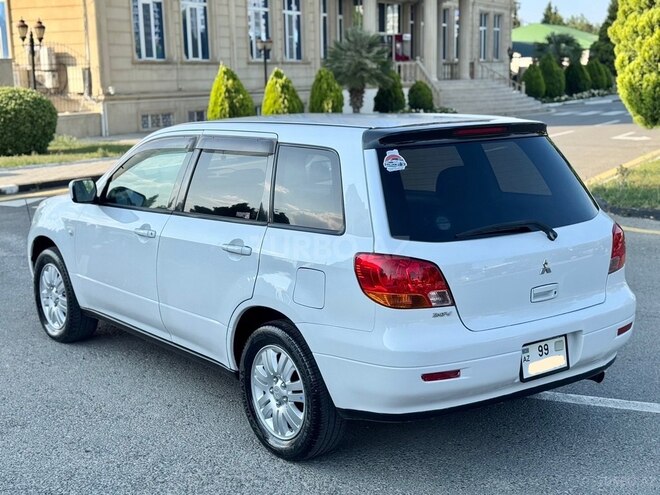 Mitsubishi Airtrek 2001, 215,724 km - 2.0 l - Sumqayıt