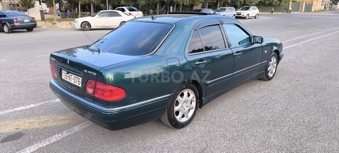 Mercedes E 230 1997, 250,000 km - 2.3 l - Sumqayıt