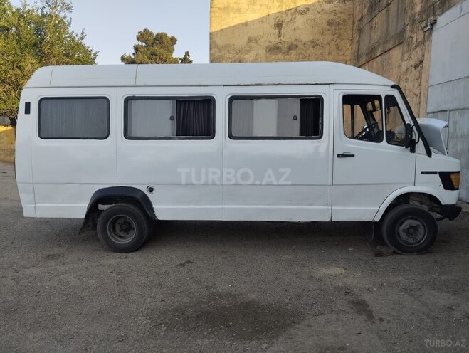 Mercedes 609 D 1986, 400,000 km - 3.9 л - Neftçala