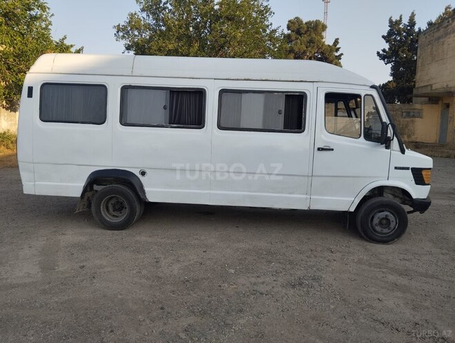 Mercedes 609 D 1986, 400,000 km - 3.9 л - Neftçala