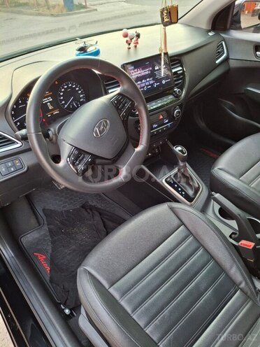 Hyundai Accent 2021, 21,700 km - 1.6 l - Ağdaş