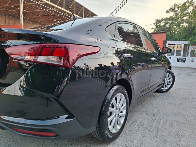 Hyundai Accent 2021, 21,700 km - 1.6 l - Ağdaş