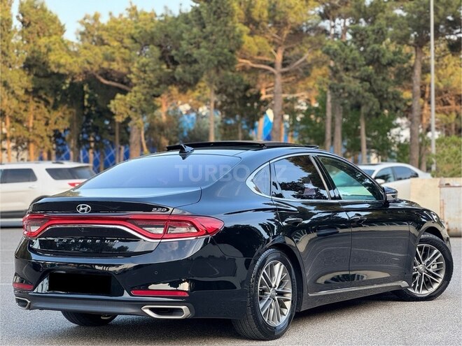 Hyundai Grandeur 2017, 153,000 km - 2.2 л - Bakı