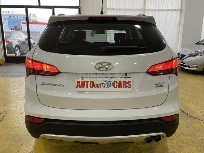 Hyundai Santa Fe-9