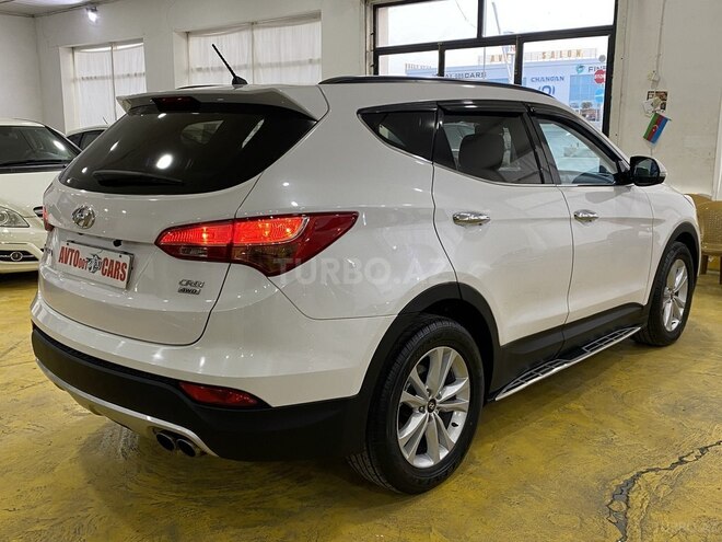 Hyundai Santa Fe-11