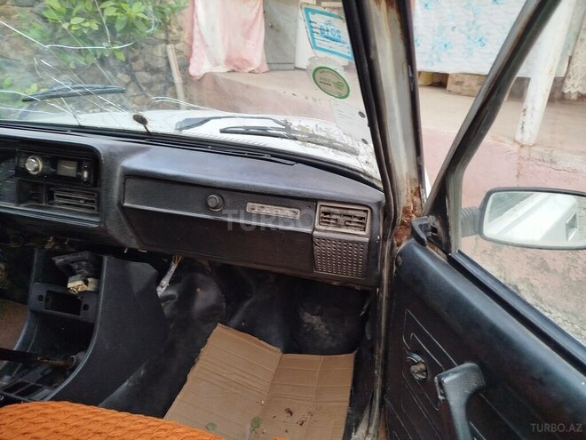 LADA (VAZ) 2105 1989, 90,000 km - 1.3 l - Tovuz