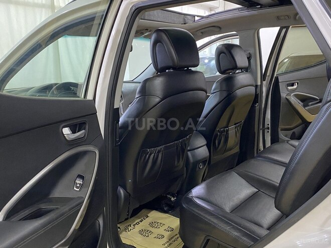 Hyundai Santa Fe-18
