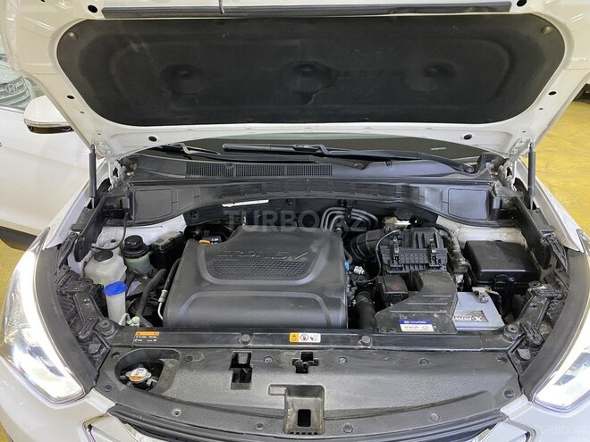 Hyundai Santa Fe-25