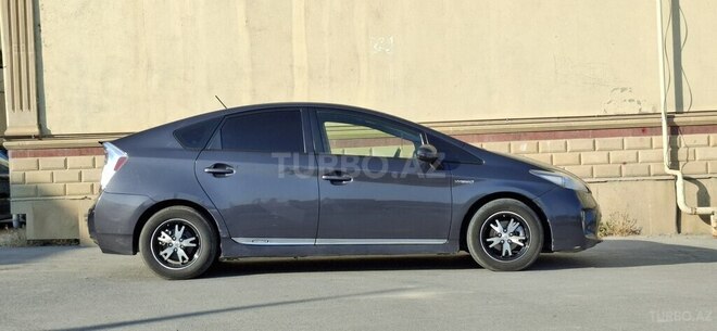 Toyota Prius 2014, 357,274 km - 1.8 l - Bakı