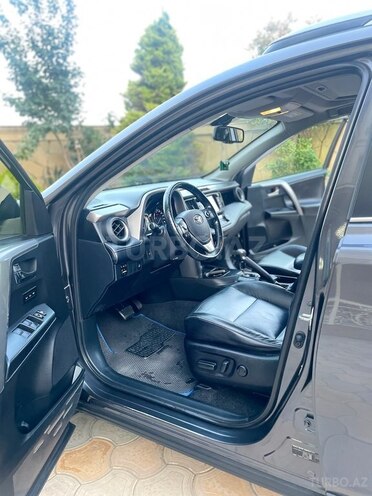 Toyota RAV4 2018, 103,000 km - 2.0 л - Bakı