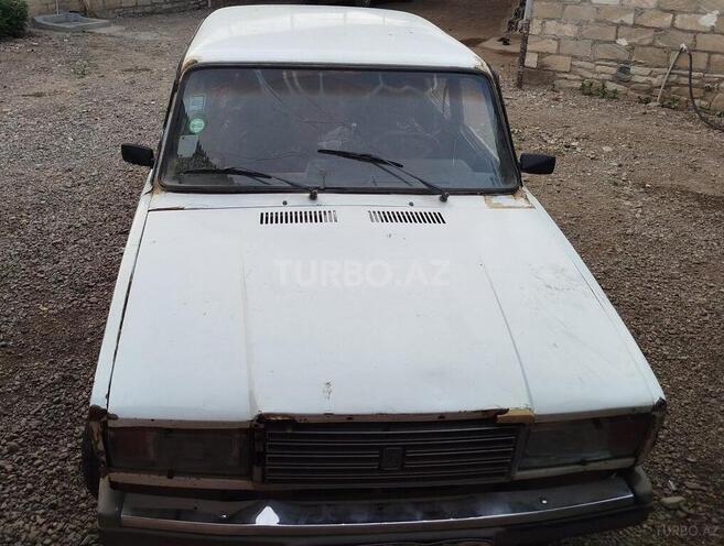 LADA (VAZ) 2105 1989, 90,000 km - 1.3 l - Tovuz
