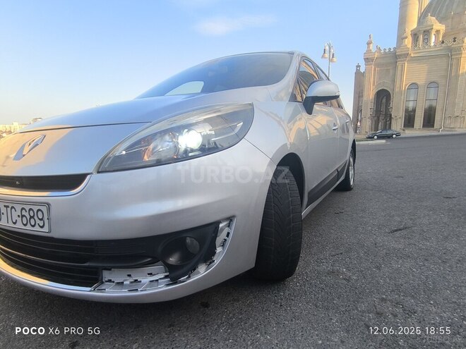 Renault Grand Scenic 2011, 45,000 km - 1.5 l - Bakı