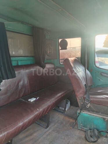 Mercedes 410 D 1992, 180,000 km - 2.5 л - Bakı