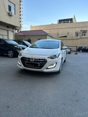 Hyundai i30 2015, 108,000 km - 1.4 l - Bakı