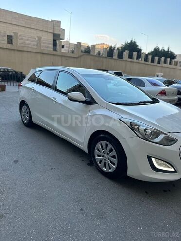 Hyundai i30 2015, 108,000 km - 1.4 l - Bakı