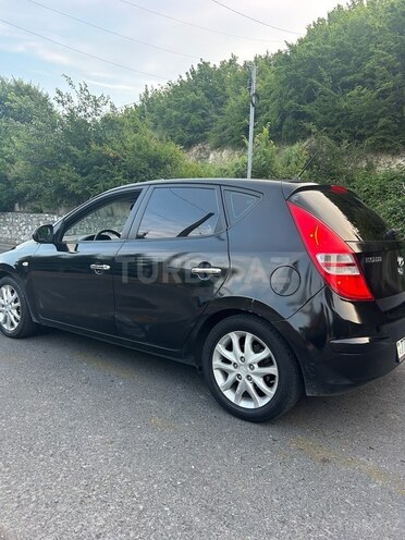 Hyundai i30 2009, 184,000 km - 1.6 л - Şəki