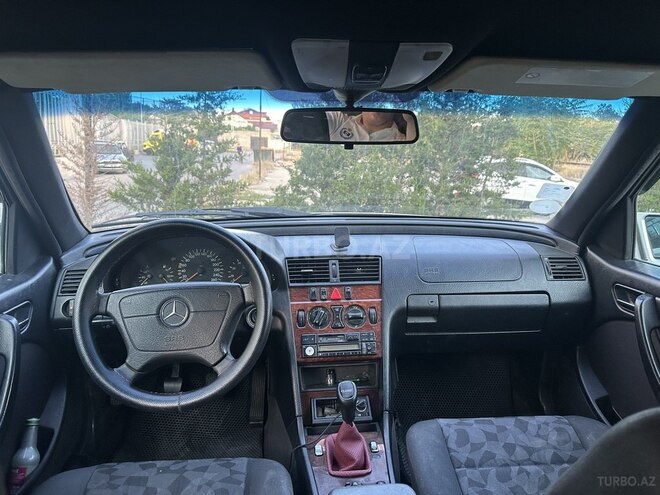 Mercedes C 200 1999, 380,000 km - 2.0 л - Bakı