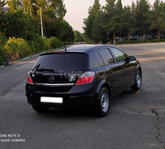 Opel Astra 2005, 260,000 km - 1.4 л - Sabirabad