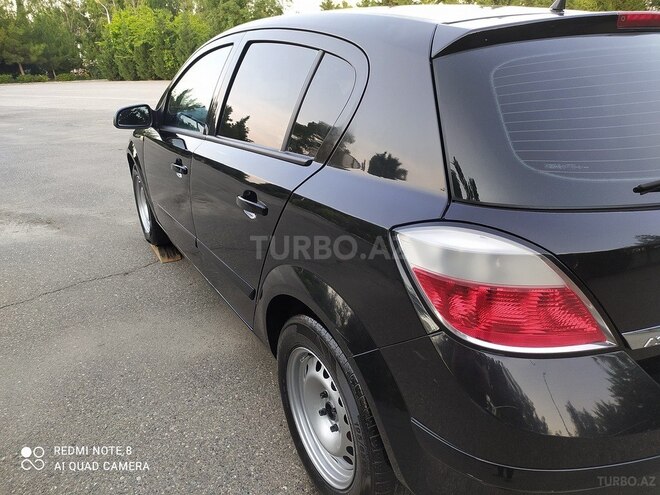 Opel Astra 2005, 260,000 km - 1.4 л - Sabirabad