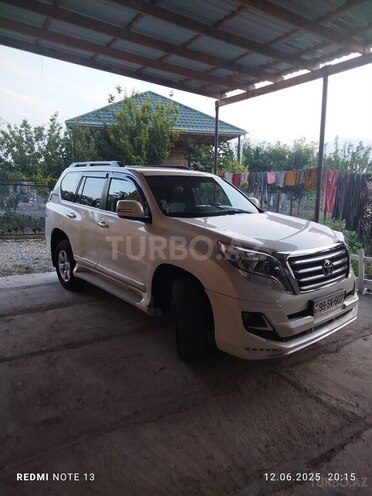 Toyota Land Cruiser Prado-7