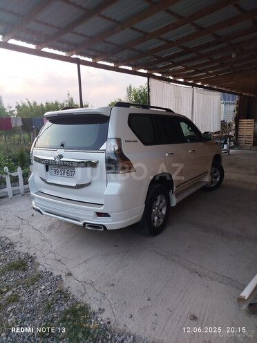 Toyota Land Cruiser Prado-11
