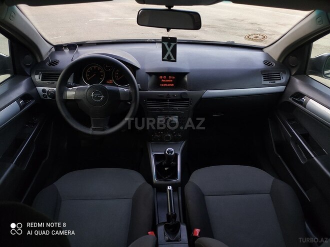 Opel Astra 2005, 260,000 km - 1.4 л - Sabirabad