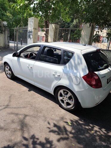 Kia Ceed 2008, 207,000 km - 1.6 л - Bakı