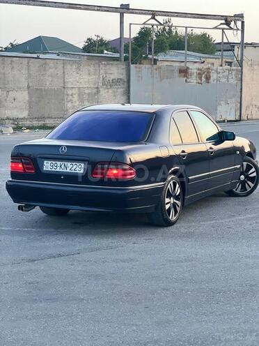 Mercedes E 240 1998, 400,000 km - 2.4 l - Bakı