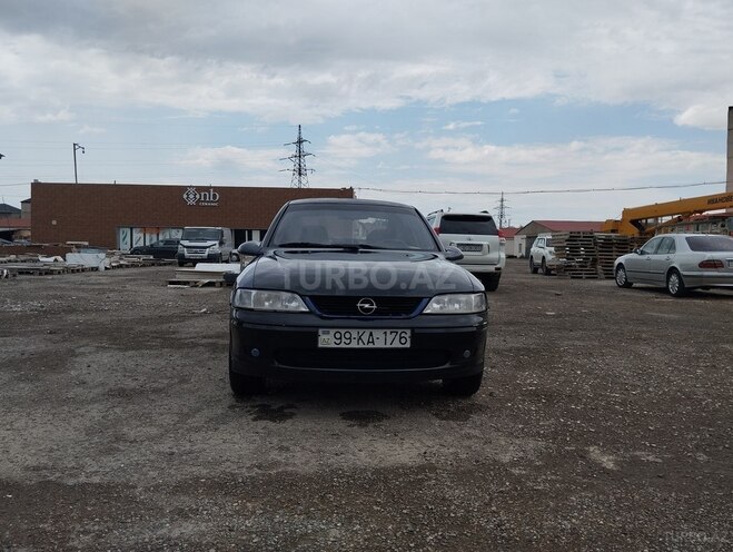 Opel Vectra 1997, 387,000 km - 1.8 l - Sumqayıt